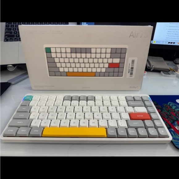 Nuphy Air75 V2 Portable 75% Mechanical Keyboard NEW